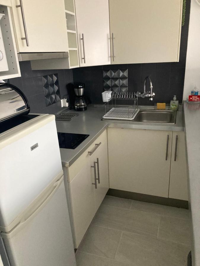 Tres Bel Appartement Entierement Renove Empuriabrava Exteriér fotografie