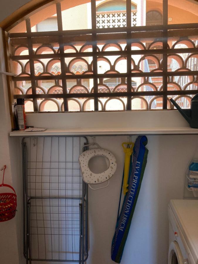 Tres Bel Appartement Entierement Renove Empuriabrava Exteriér fotografie