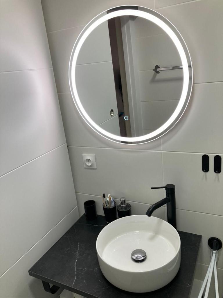 Tres Bel Appartement Entierement Renove Empuriabrava Exteriér fotografie